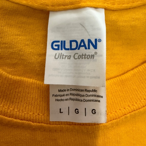 Gildan Slave Haven Graphic Tee Yellow Regular Fit - Picture 4 of 7